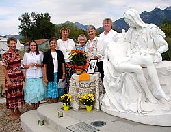 Sisters of the Holy Cross mark beatification of founder