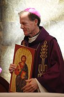 El obispo Wester es honrado por las escuelas Católicas de Utah