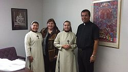 El Salvadoran sisters teach about St. Therese
