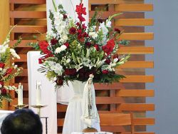 Diocesan parishes celebrate 100th anniversary of the apparitions of Our Lady of Fatima