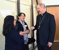 El Obispo Solis agradeció a la Catholic Foundation of Utah por 40 aos de apoyo a la misión de la Igelsia Católica de Utah 
