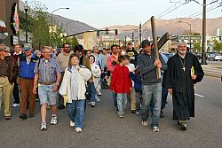 Christians carry the cross through Salt Lake City