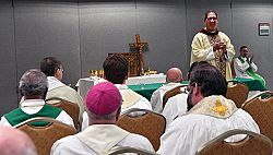 Sacerdotes diocesanos se reúnen para orar y reflexionar